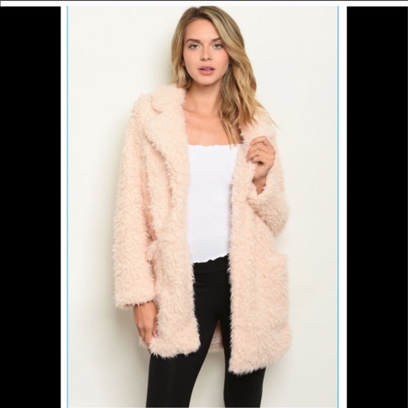 NWT. Blush Sherpa faux fur jacket, - Picture 2 of 4